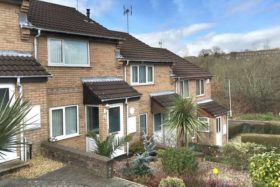 2 bedroom Terraced for sale